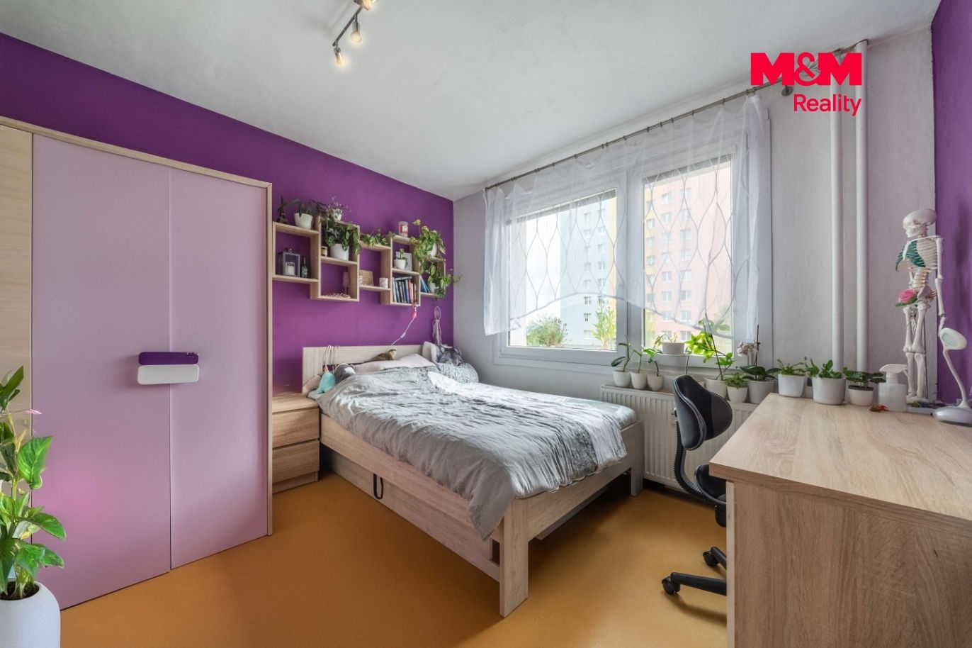 a4.jpg