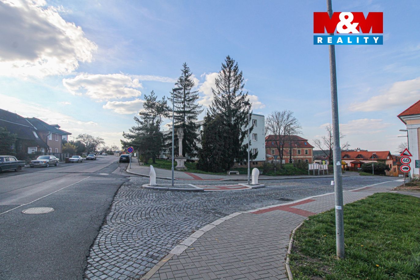 Buštík-10.jpg