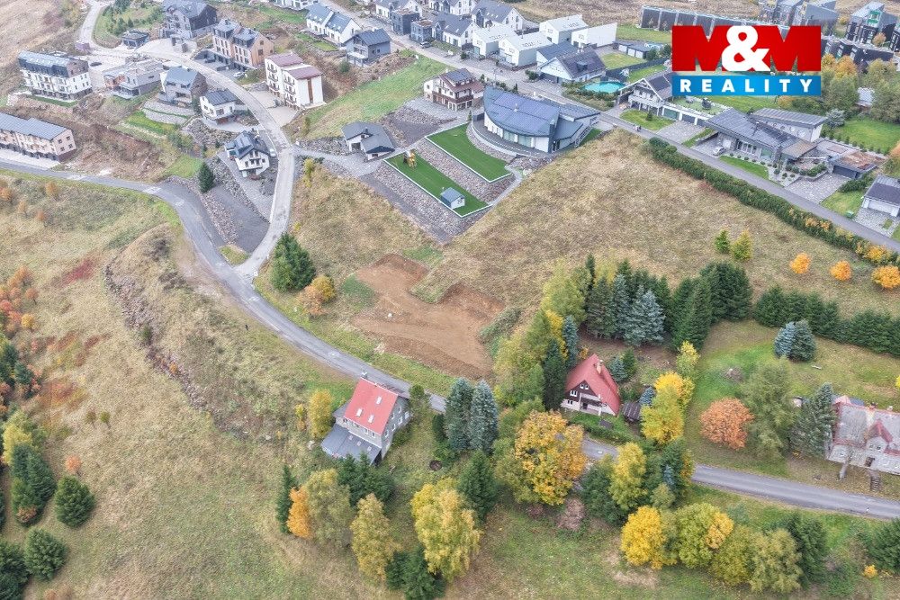 Prodej komerčního pozemku, 1666 m², Loučná pod Klínovcem