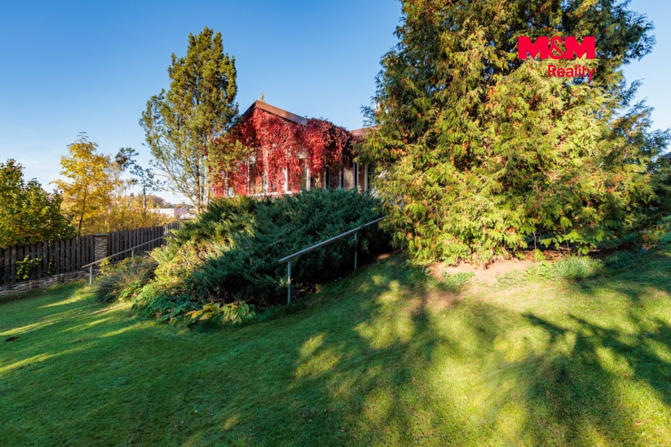 044A3905-HDR.jpg