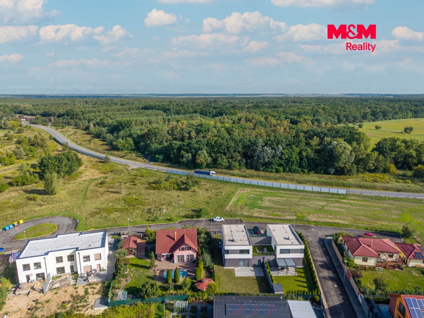 Dům