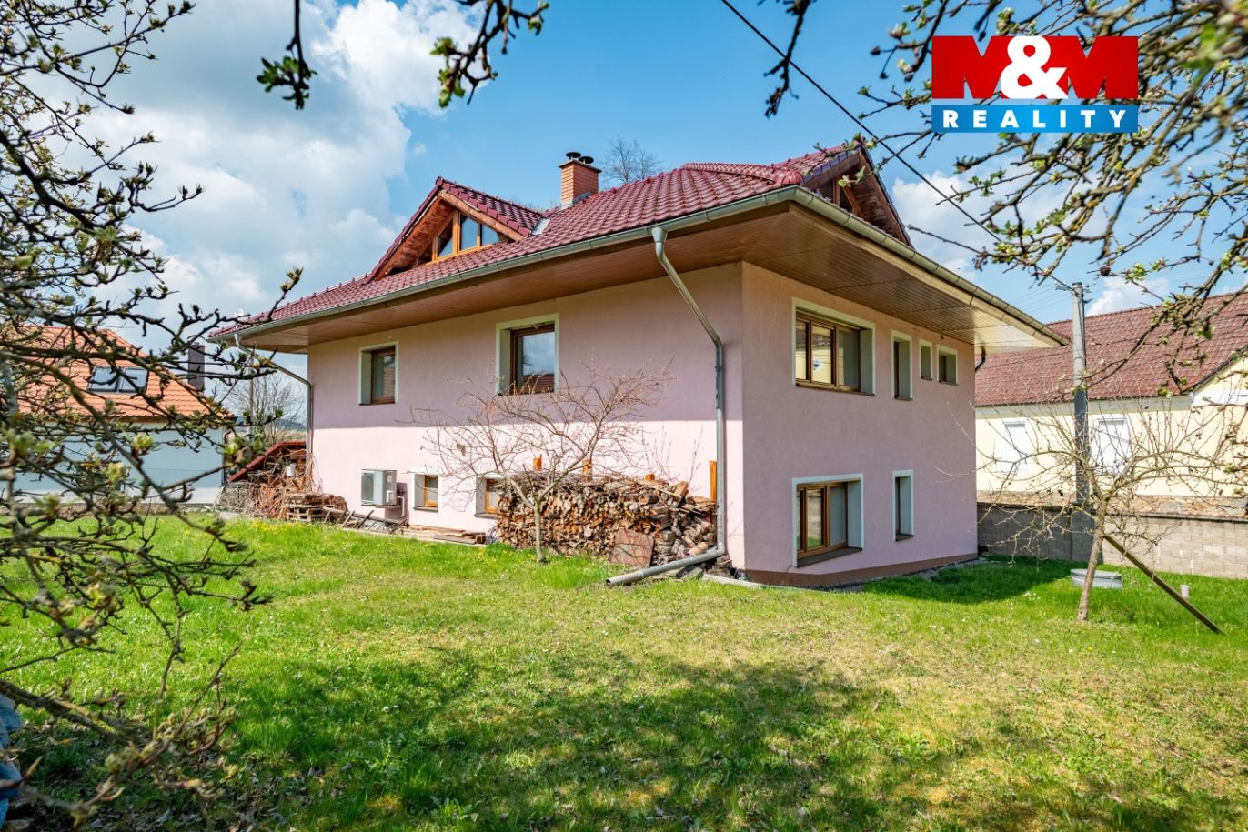 Třešovice.jpg