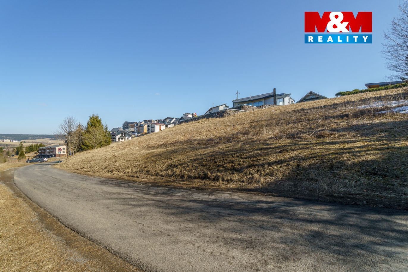 Prodej komerčního pozemku, 1666 m², Loučná pod Klínovcem