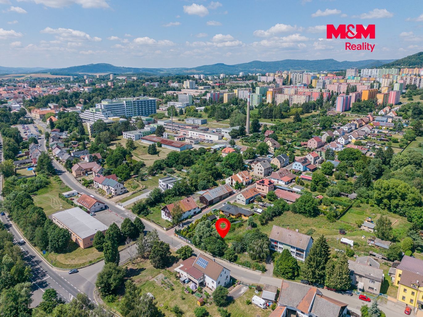 pohled na pozemek