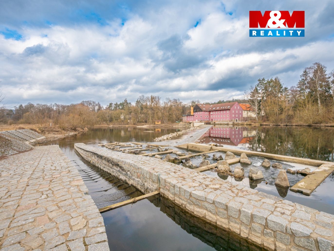POZEMKY PORICI NAD SAZAVOU-31.jpg