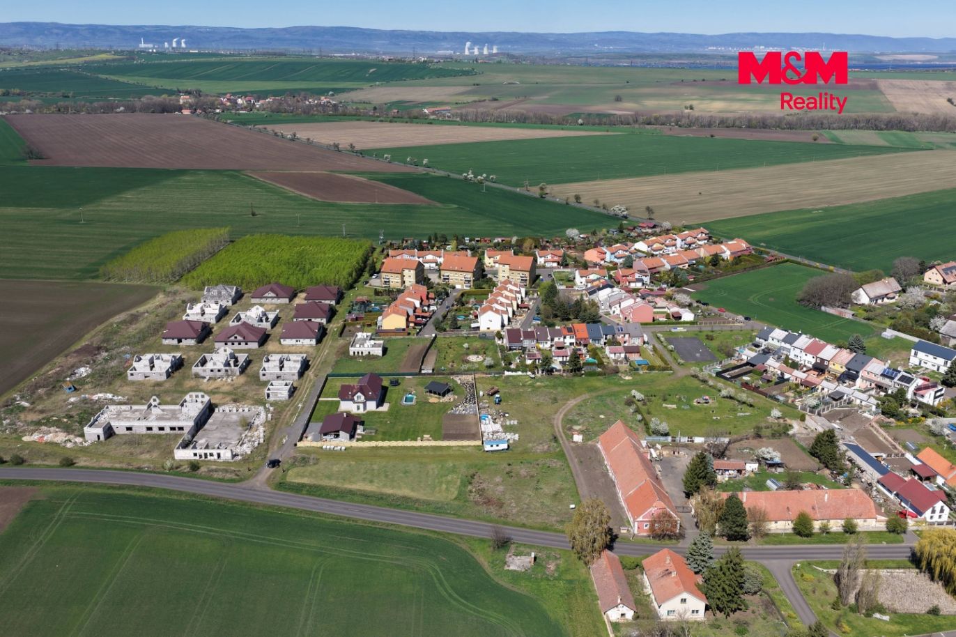 Prodej rodinného domu na klíč 6+1, 141 m², Račetice
