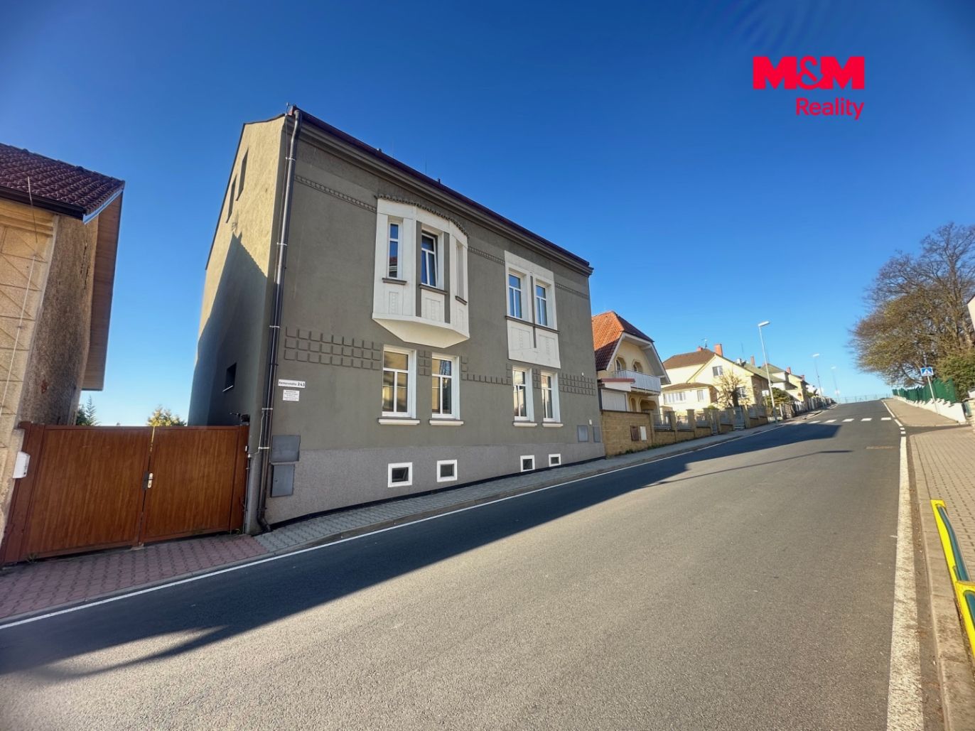Pohled z ulice