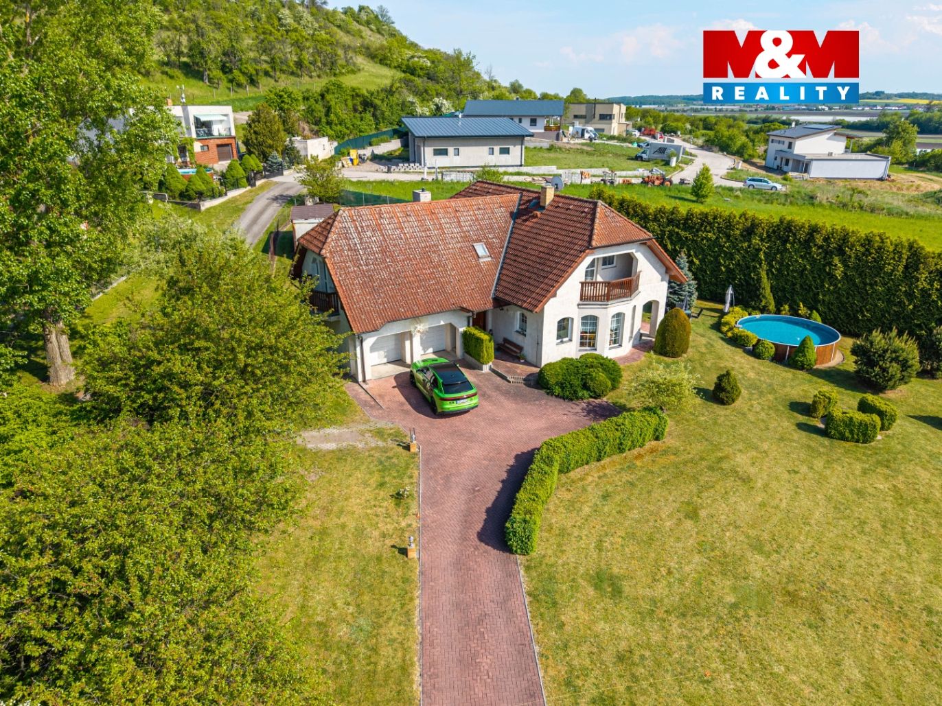 Dům