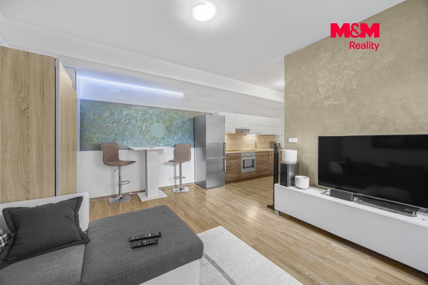 Prodej bytu 2+kk, 42 m², Hradec Králové, ul. Resslova