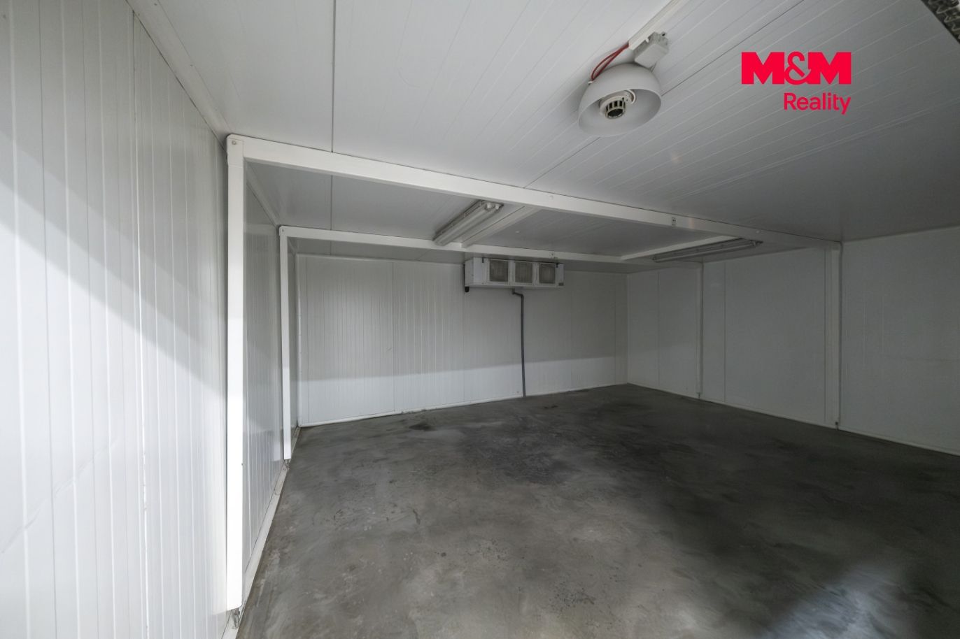 Pronájem obchodního objektu, Baška(Frýdek-Místek) 1300 m²