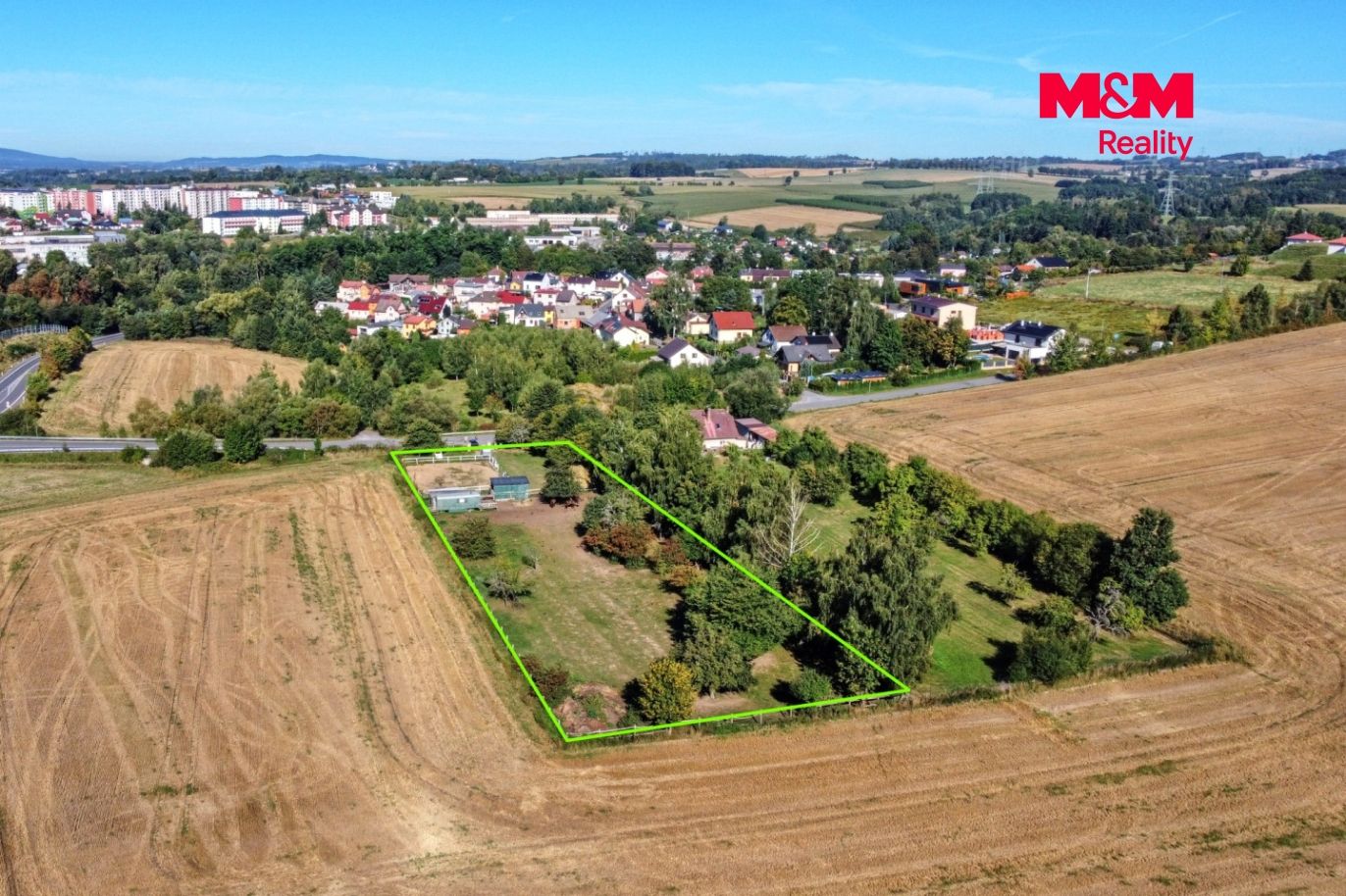 pozemek s výhledem na Brod