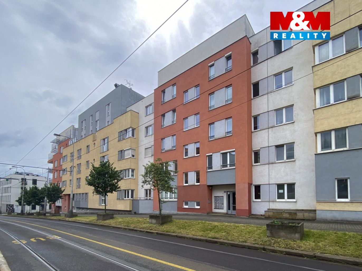 Dům