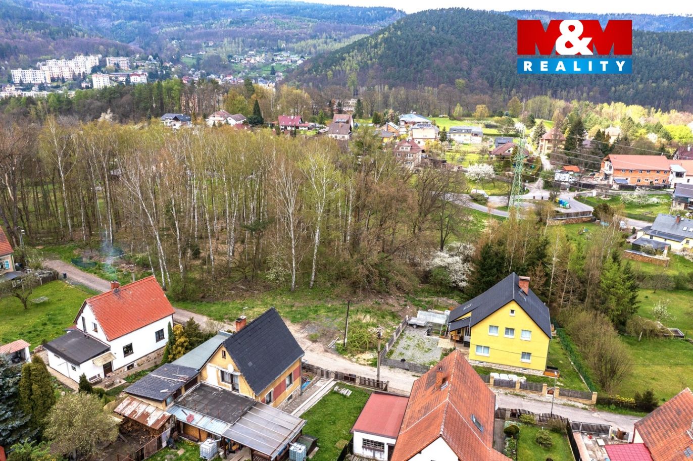 Pohled na pozemek