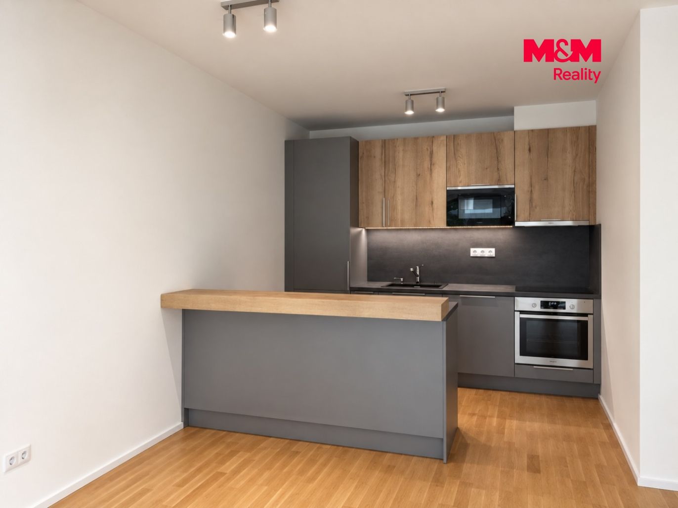 Pronájem bytu 3+kk, 70 m², Praha, ul. U Viktorie