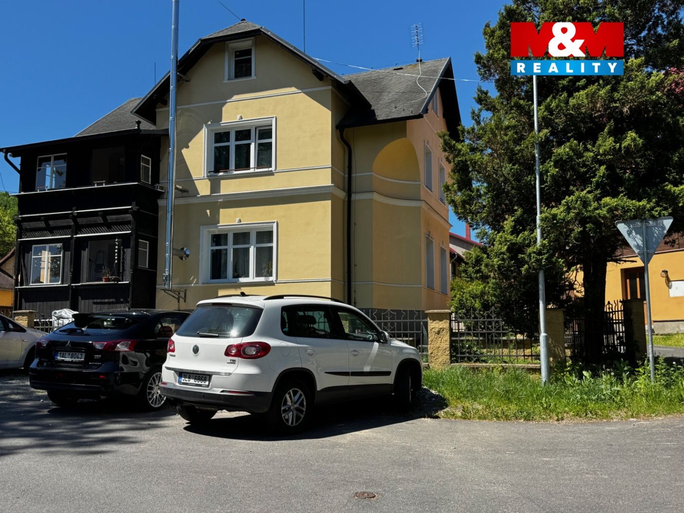 dům