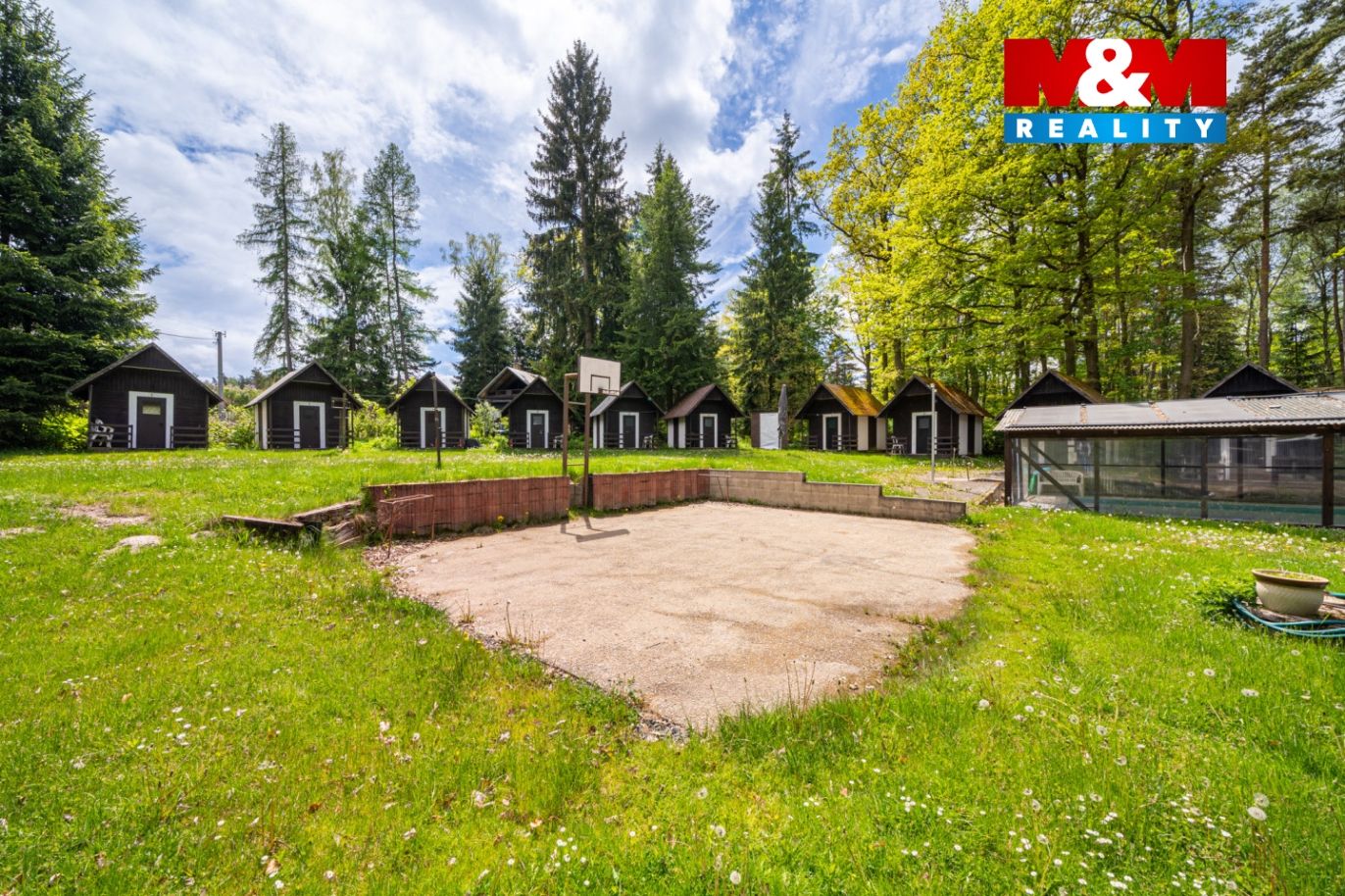 Prodej rekreačního areálu- Kemp, 795 m², Mezirolí