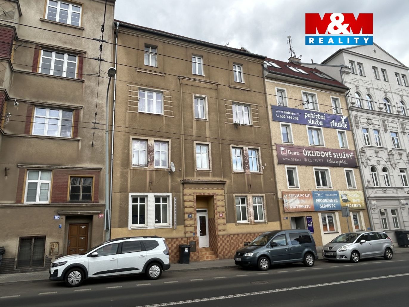 dům