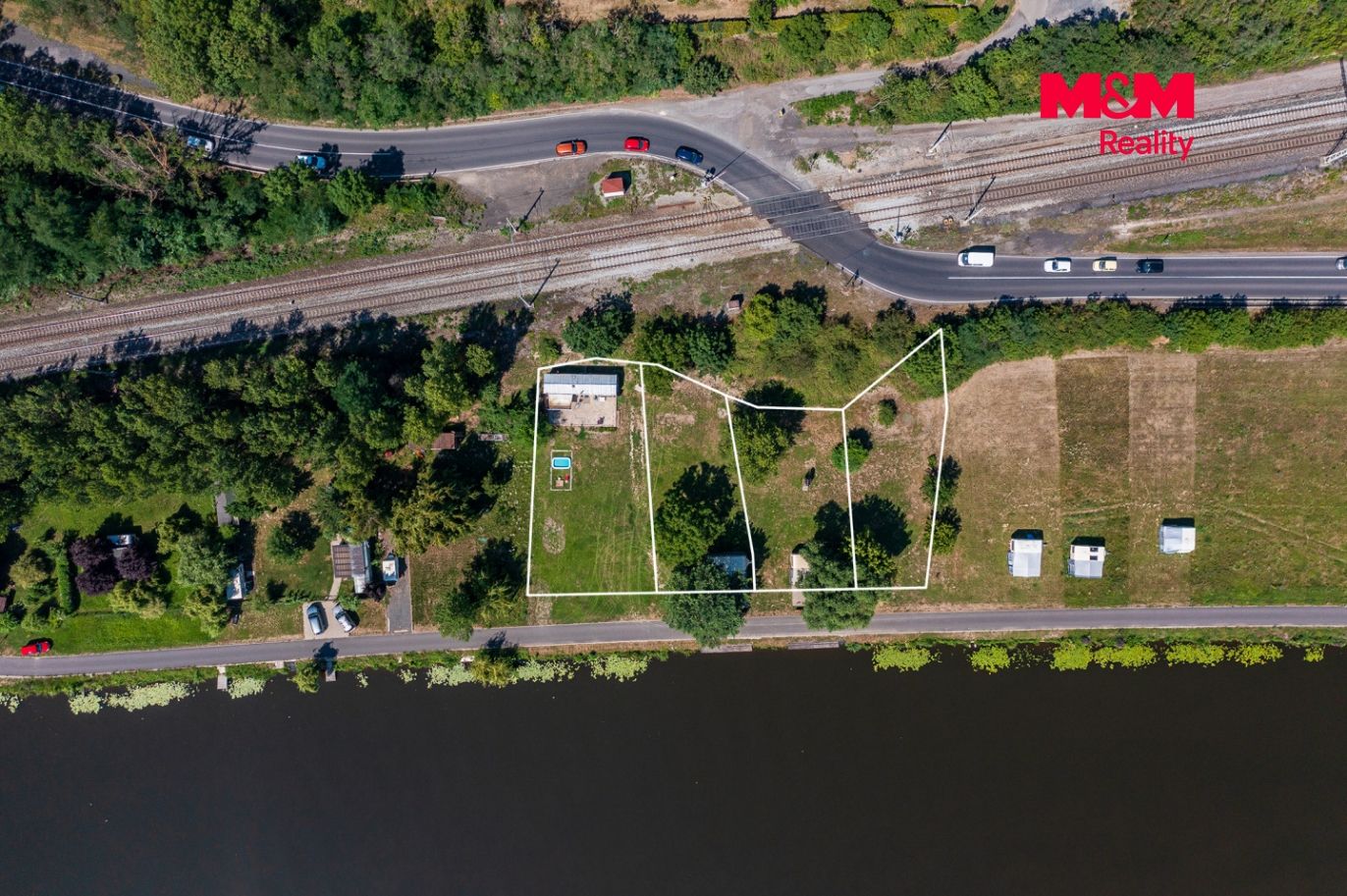 Pozemek s mobilheimem