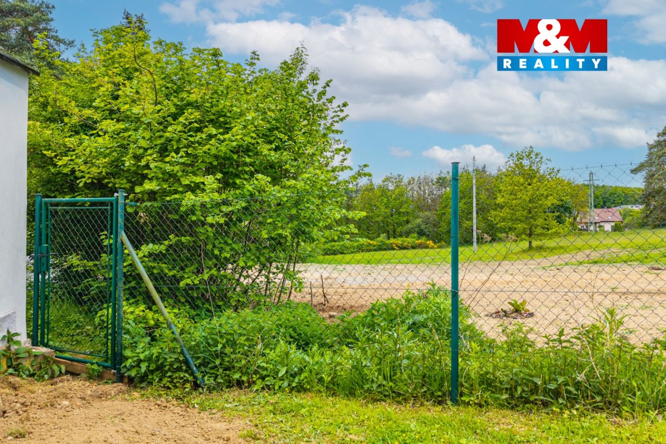 943071 - Prodej pozemku k bydlení, 1055 m², Bukovany