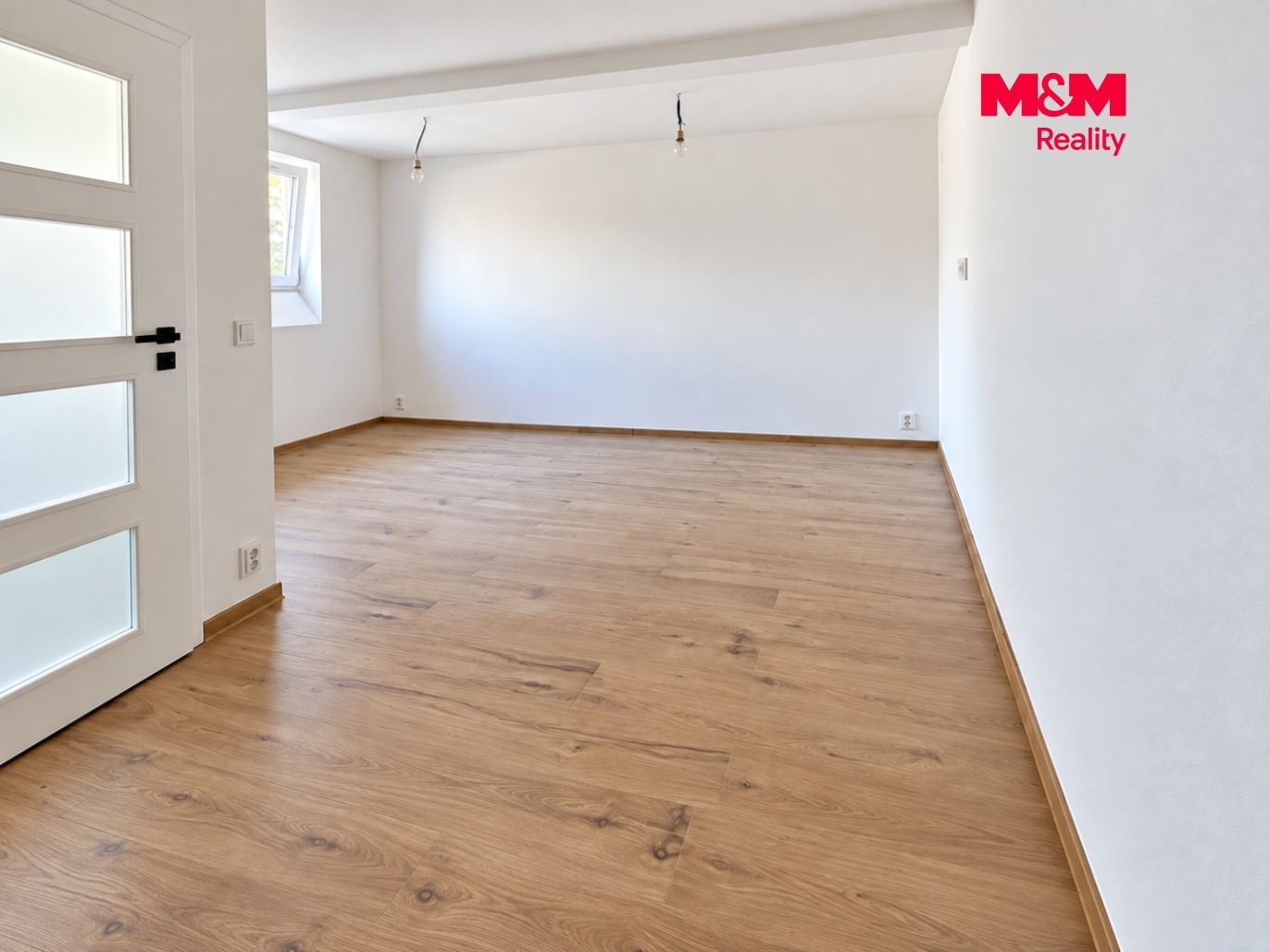 955832 - Prodej komerčního prostoru, 36 m², Praha, ul. Duchcovská