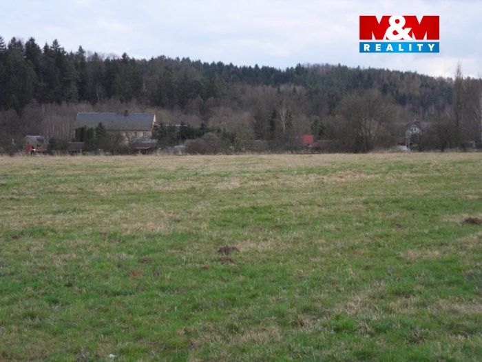 pohled na pozemek 