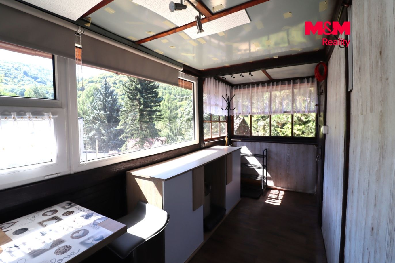 veranda