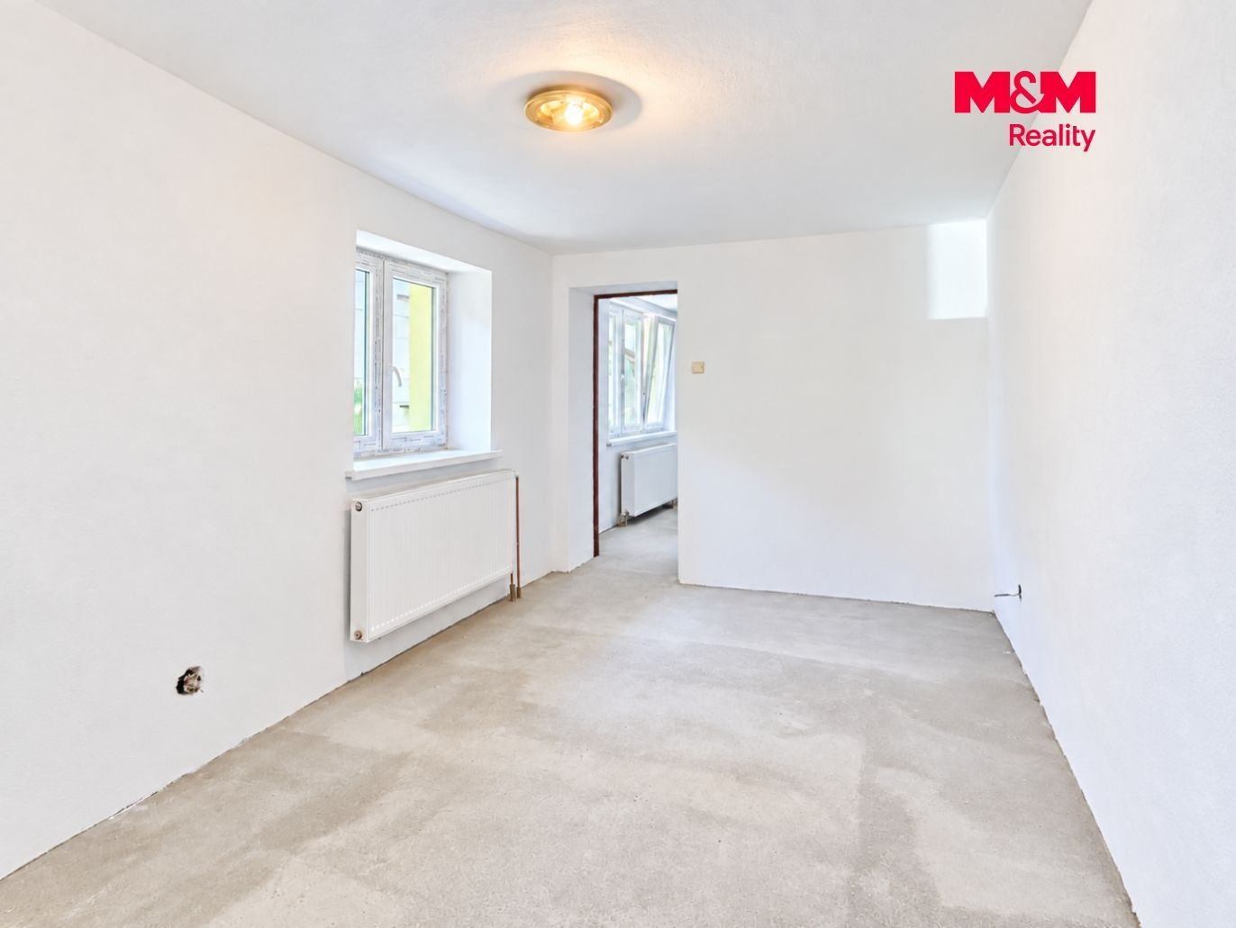 Freshly Renovated Empty Room.png
