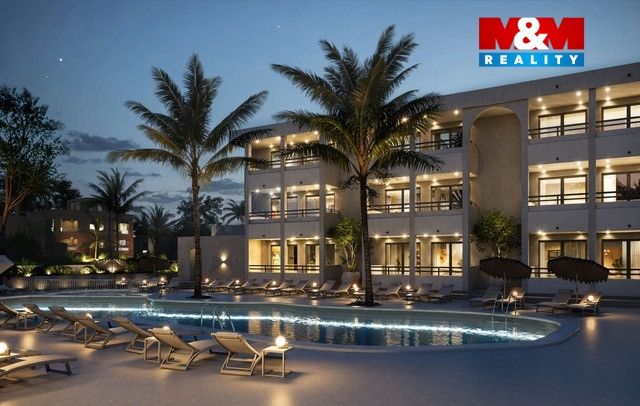 Mallorca -Arosa Pool-web.jpeg