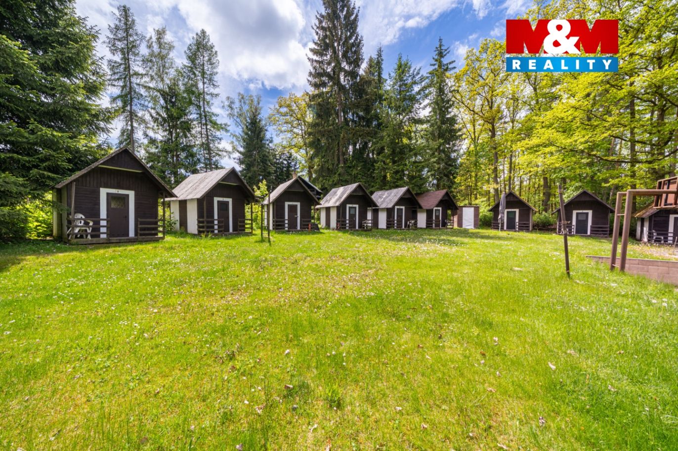 Prodej rekreačního areálu- Kemp, 795 m², Mezirolí