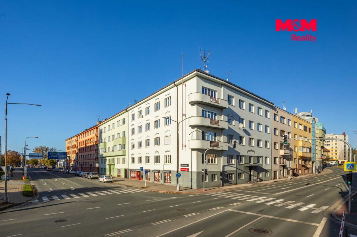 Prodej bytu 2+kk, 42 m², Hradec Králové, ul. Resslova