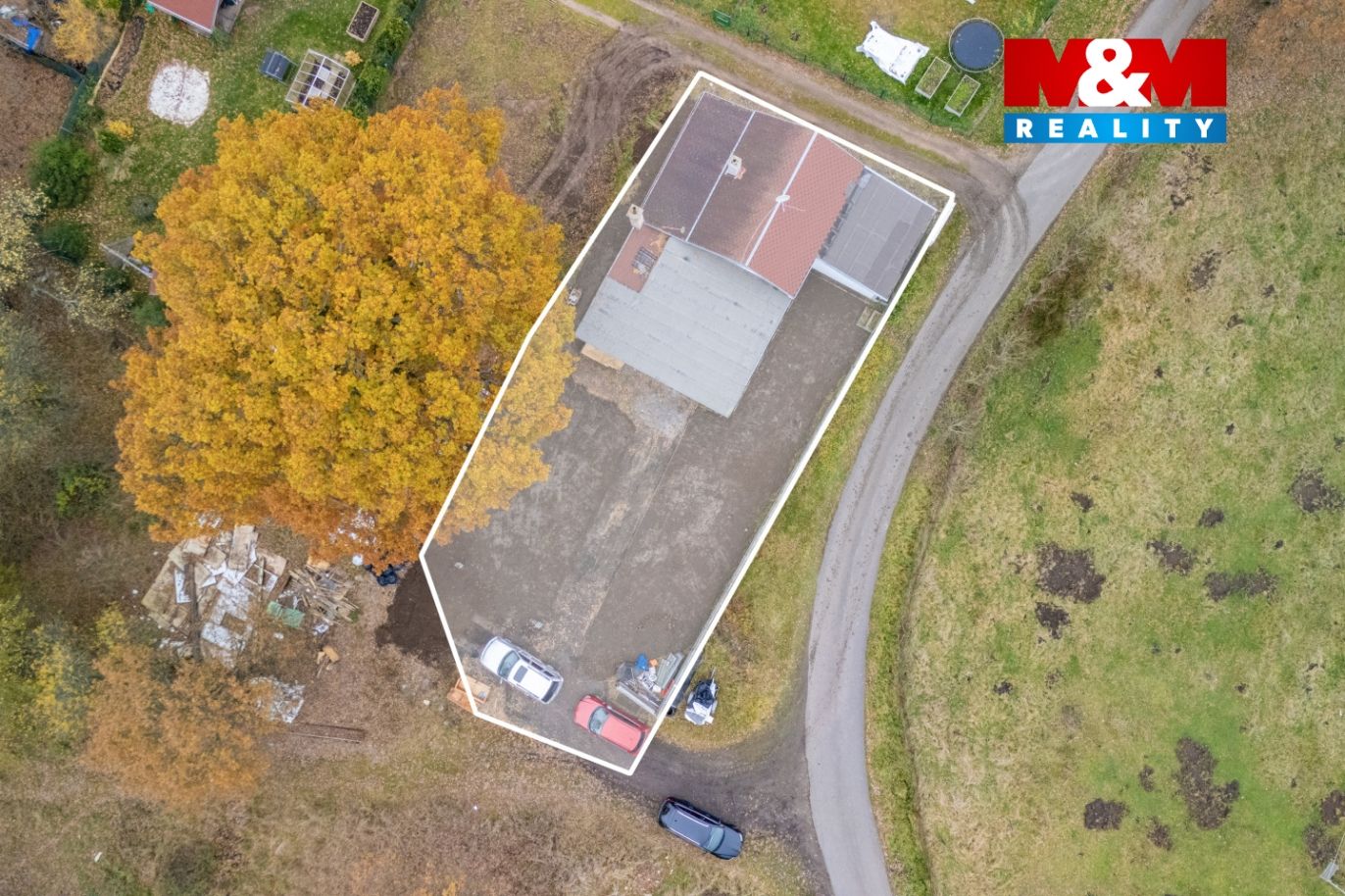 DJI_20251108143511_0001_D_1.jpg