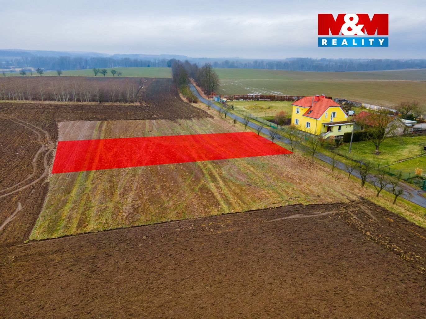 7 pozemek 2.jpg