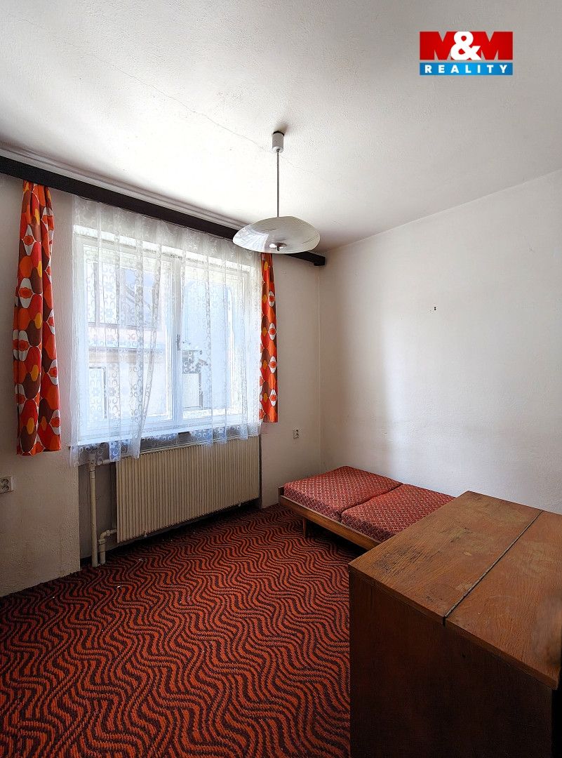 1.np malá pokoj.jpg