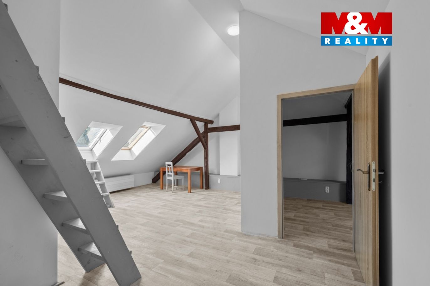 013.jpg