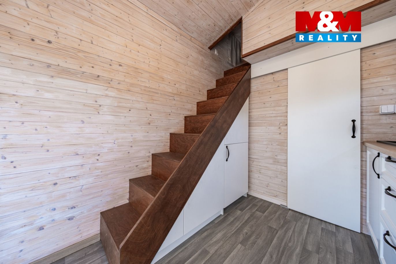 Prodej pozemku k bydlení, 273 m²