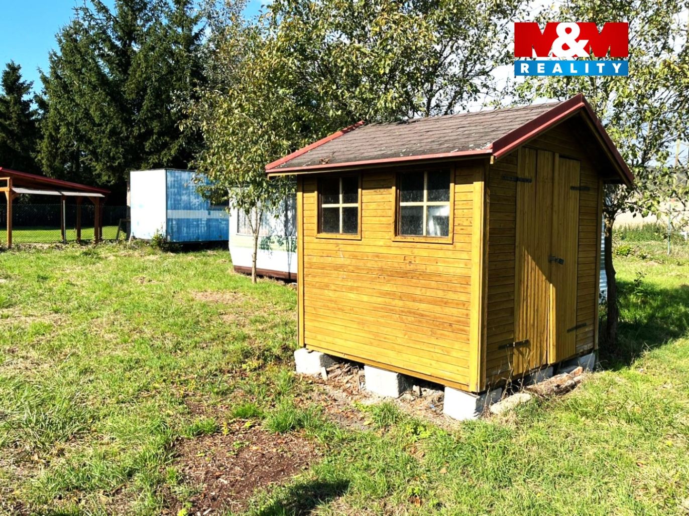 domek na nářadí