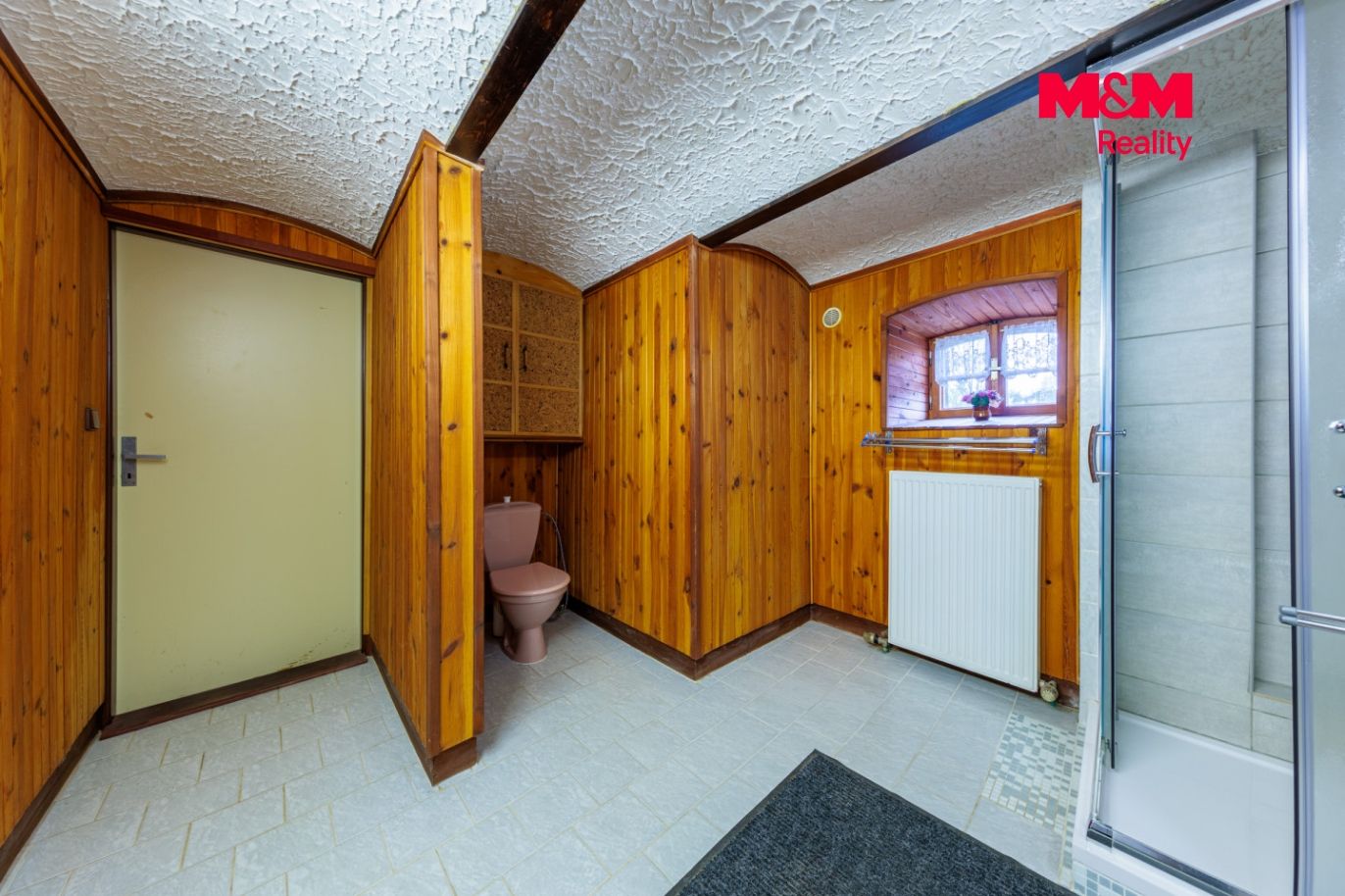 044A0551-HDR.jpg