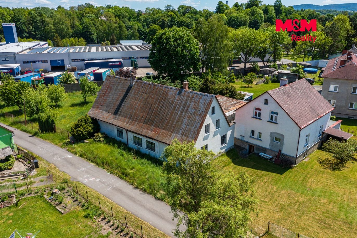 Další pohled na dům