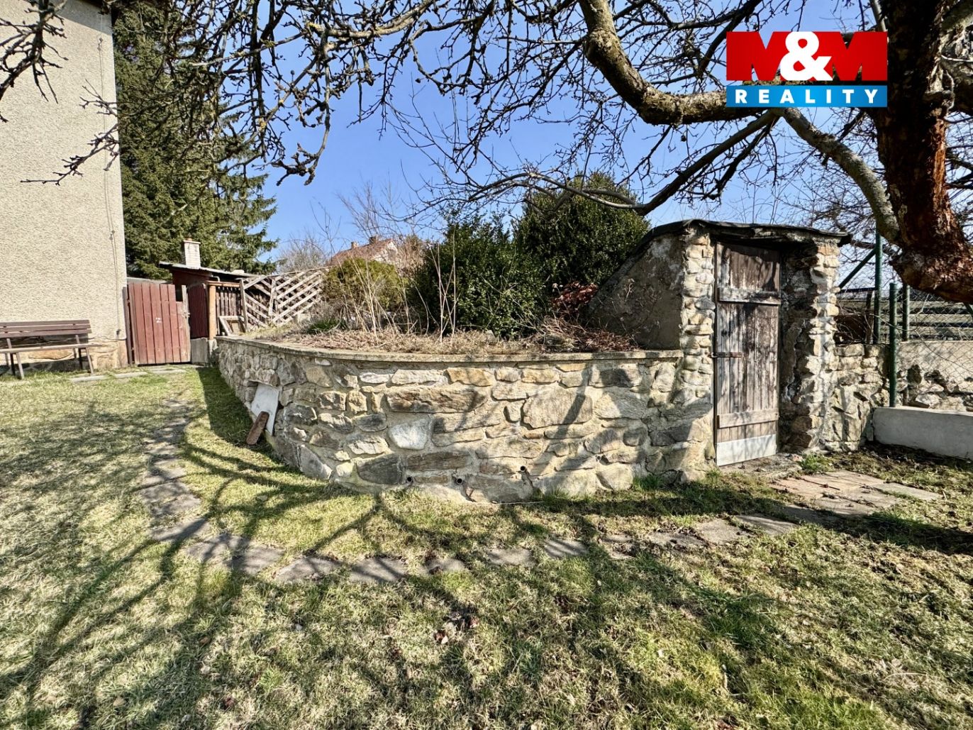 Prodej rodinného domu, 273 m², Světnov