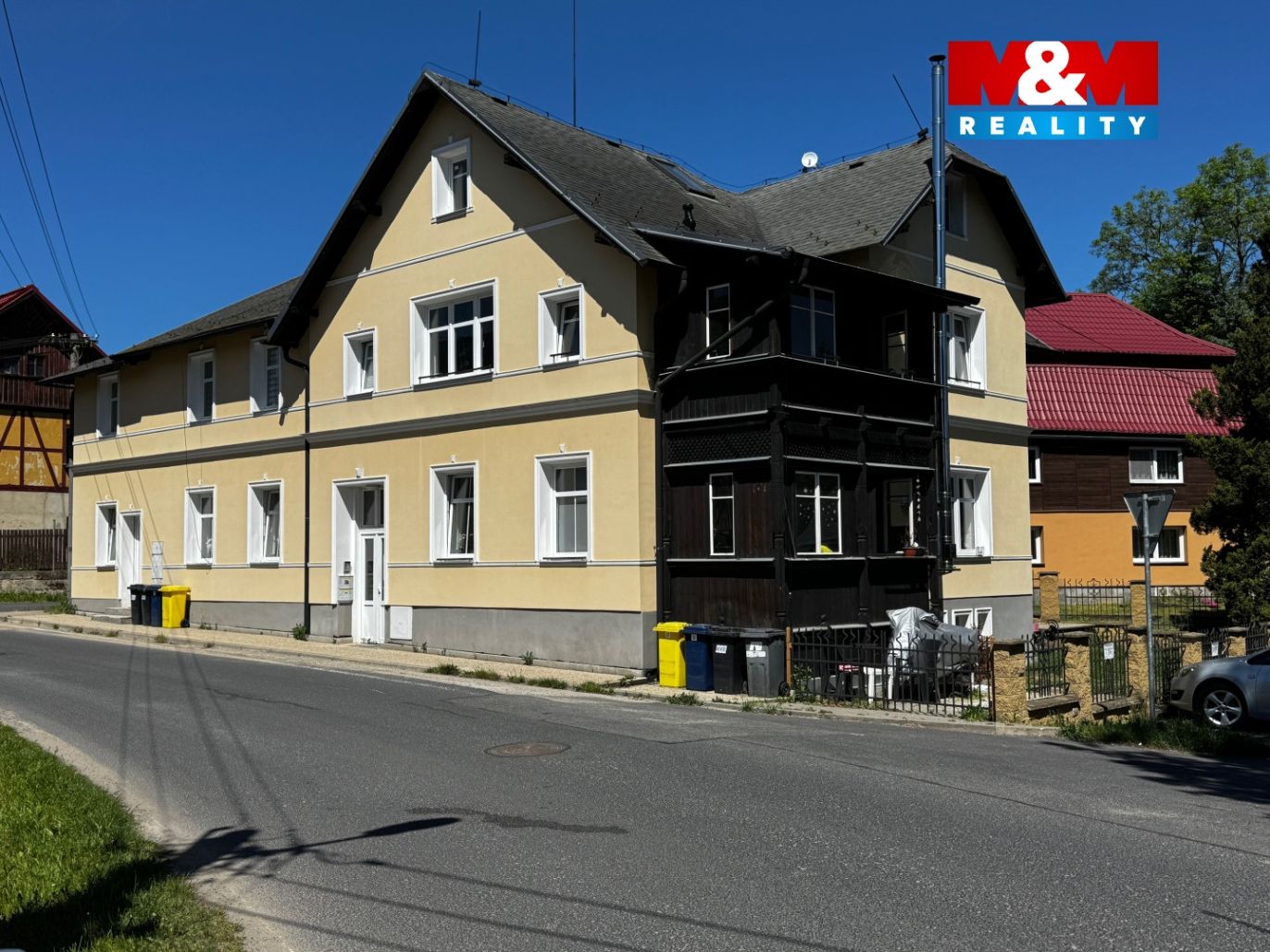 dům