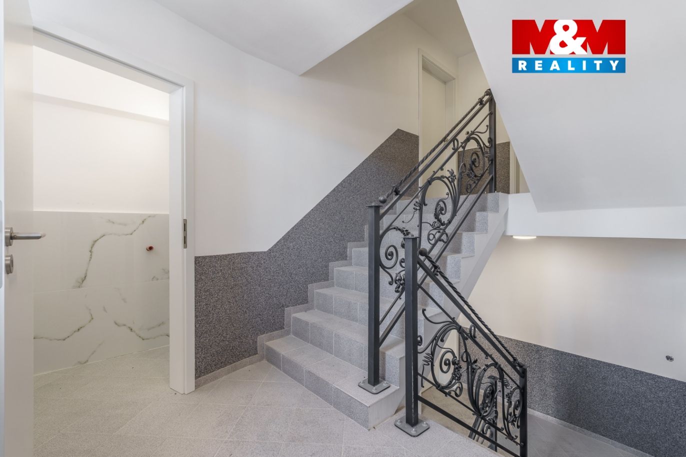 Prodej bytového domu, 152m2, Německo, Gänsegasse, Marienberg
