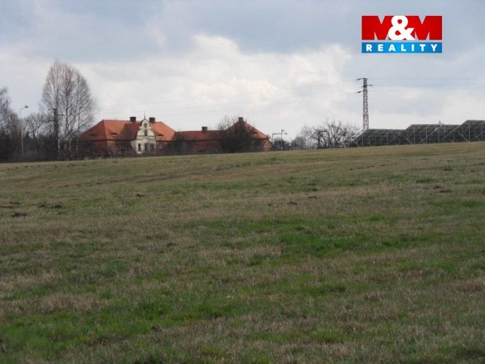 pohled na pozemek 