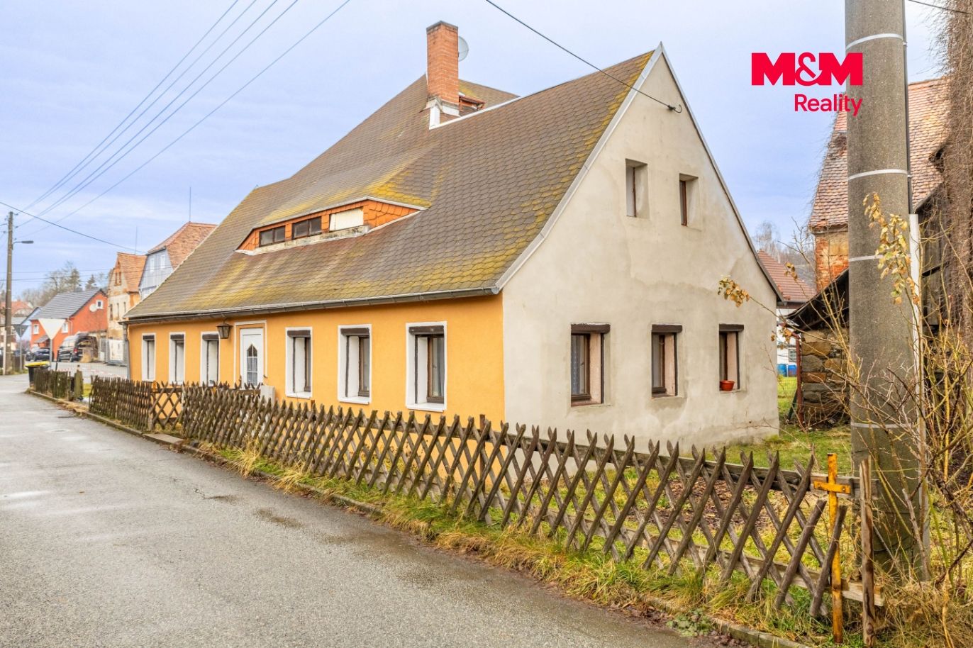pohled na dům