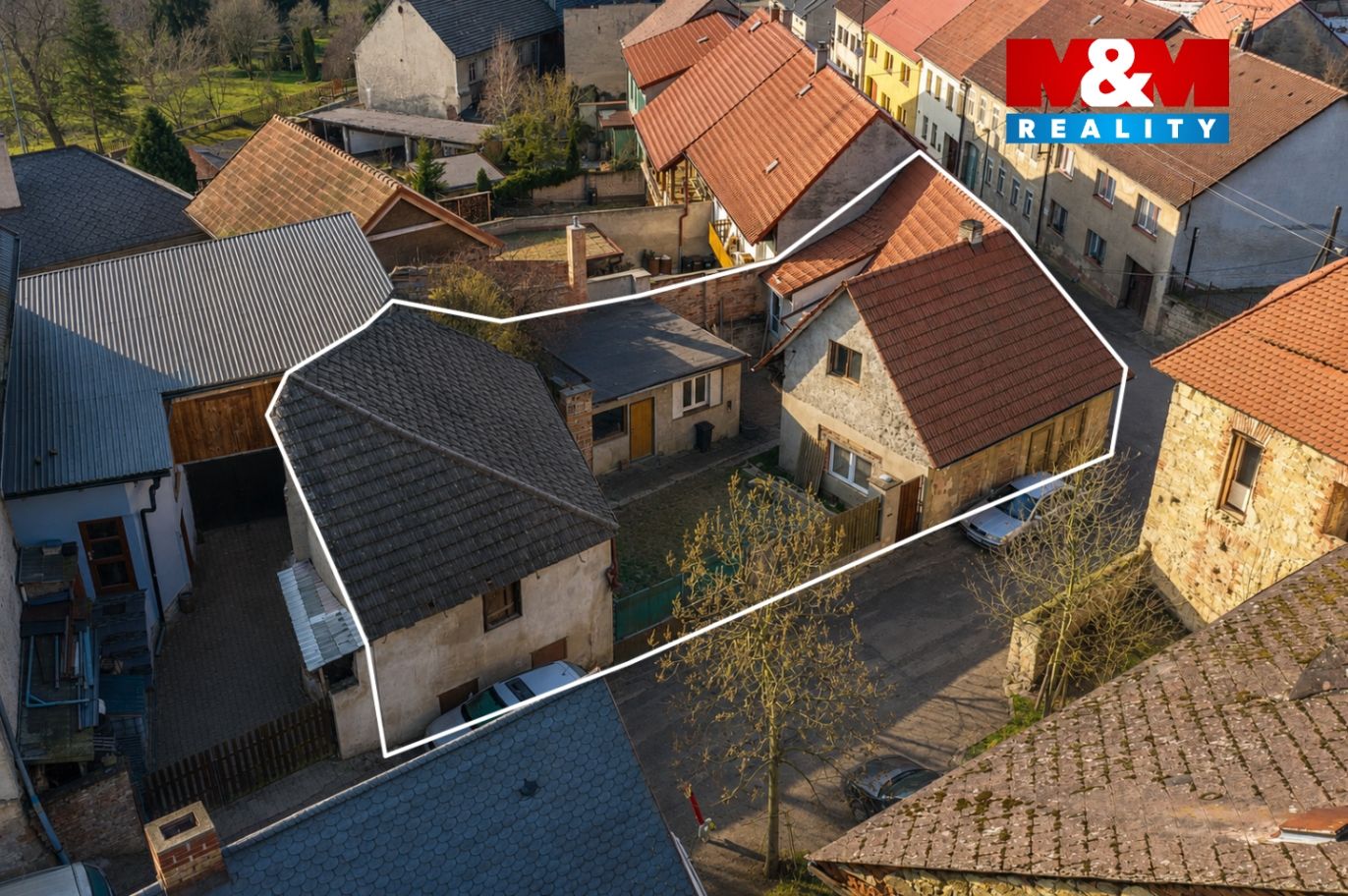 foto z venku bez sněhu - + vyznačení.png