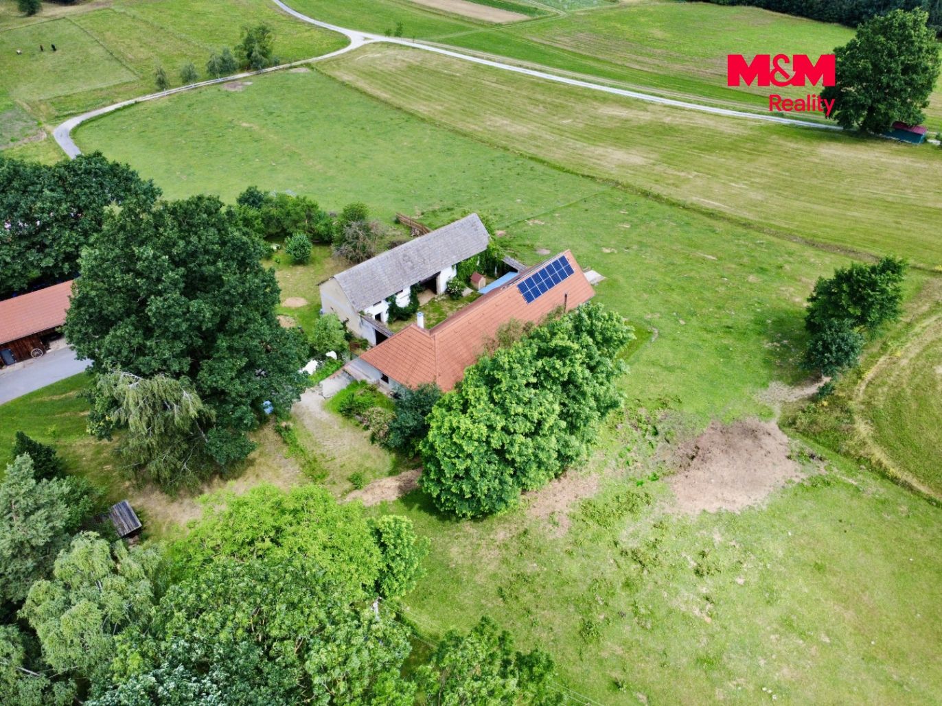 Prodej zemědělské usedlosti s pozemky 37992 m², Světce