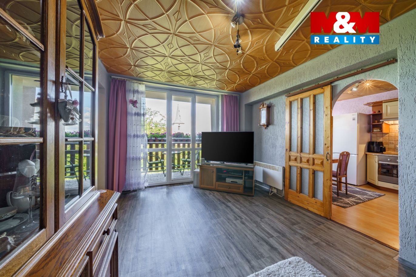 Prodej bytu 3+1, 70 m², Měděnec, ul. Náměstí