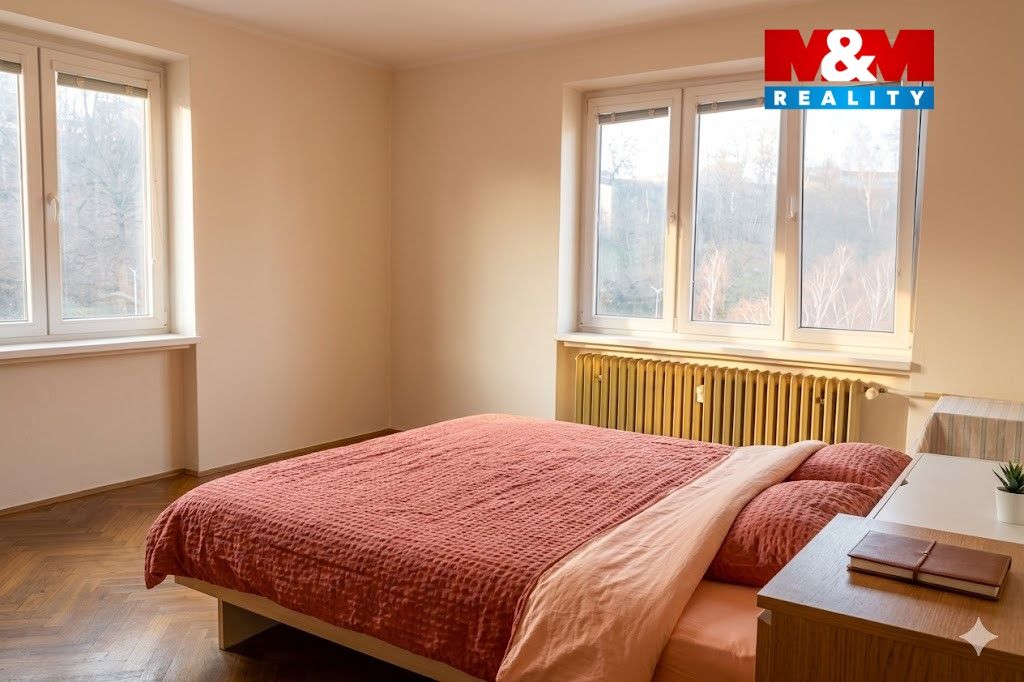 ložnice okna.jpg