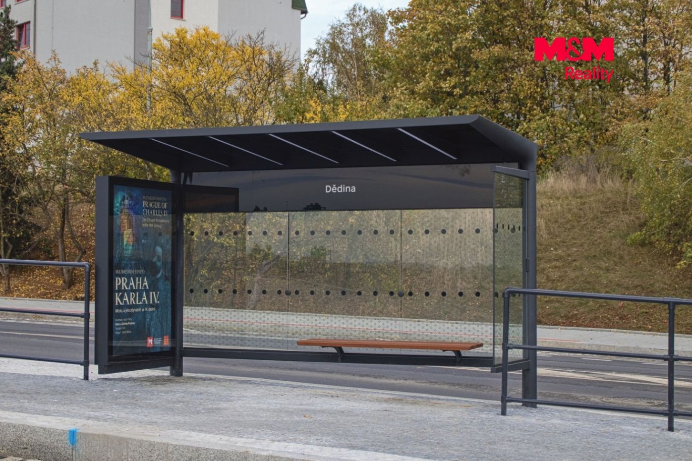tram.jpg