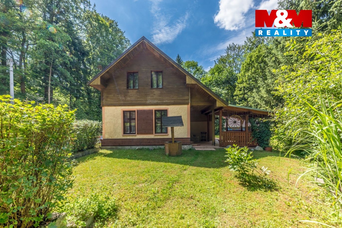 Dům