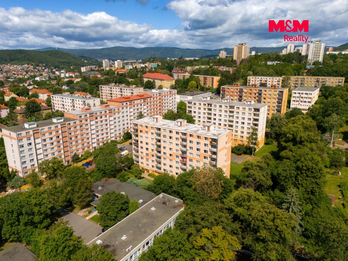pohled z dronu